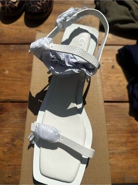 Matisse White Square-Toe Strappy Sandal
